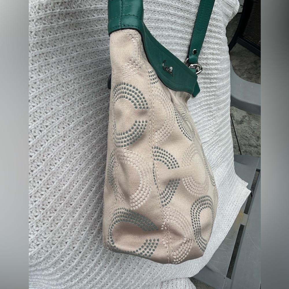 Coach Ashley Opt Art Hippie Tan/Green Convertible Crossbody - Picture 5 of 12